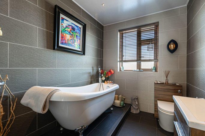 Glasgow luxury bathroom install Luxury Bathroom Installation in Glasgow by BSM Contracts